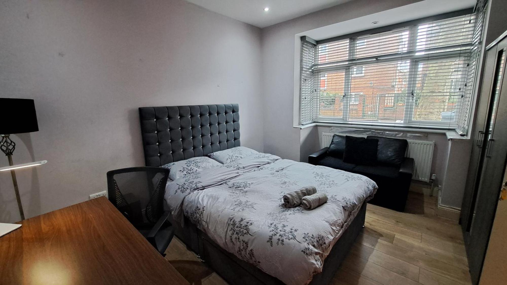 Comfy Fenia Stay London Ngoại thất bức ảnh
